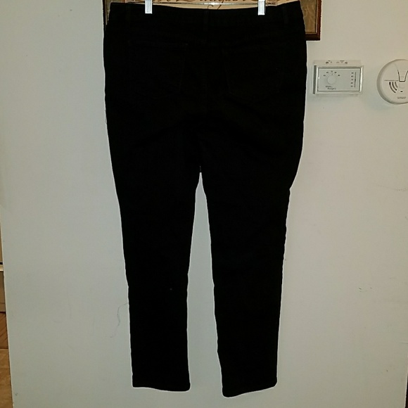 Women's Black Jeans-SOLD - Picture 2 of 3